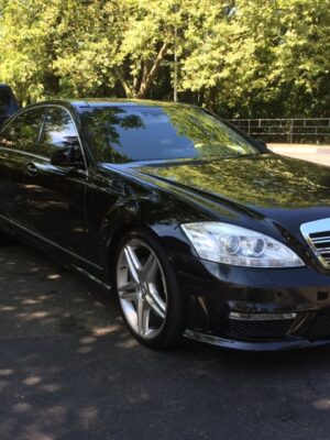 Mercedes W221